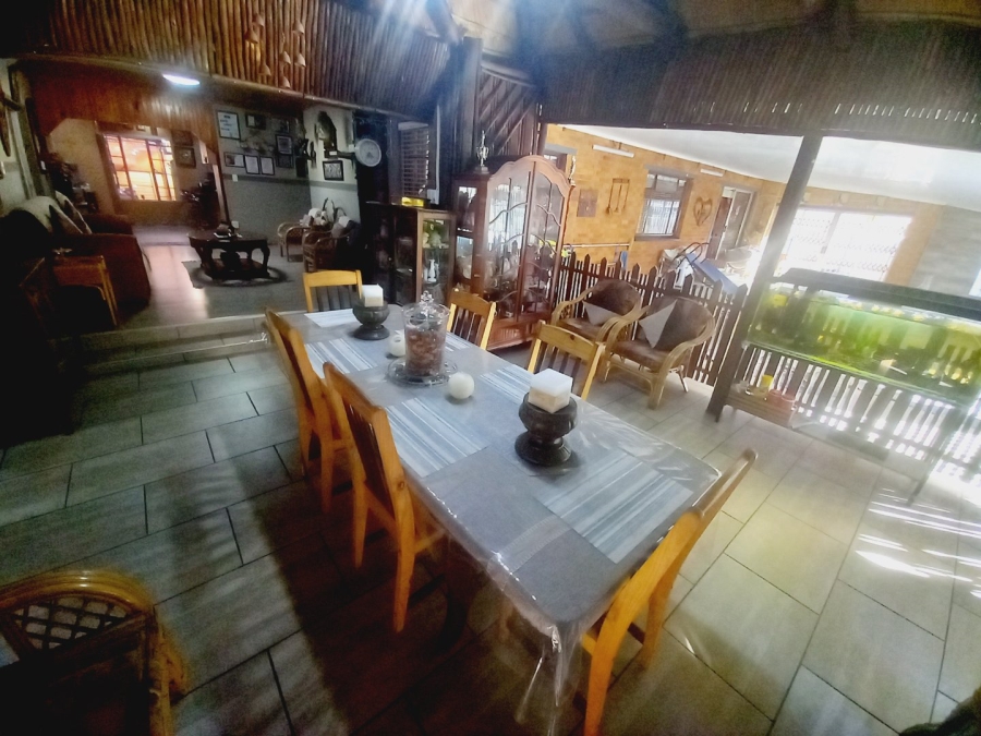 5 Bedroom Property for Sale in Vaalpark Free State